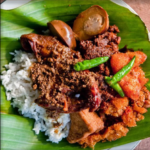 review-makanan-gudeg
