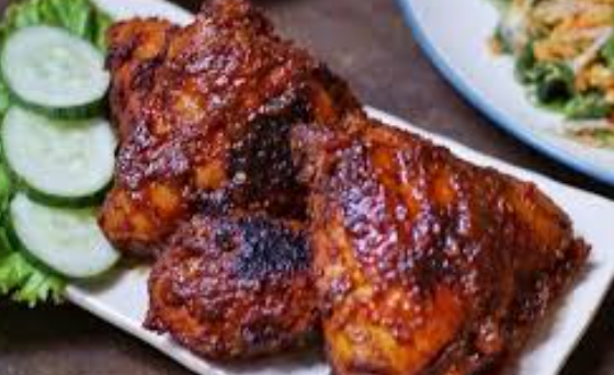 review-masakan-ayam-bakar-kecap-dengan-aroma-manis-smoky
