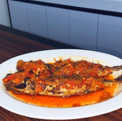 review-masakan-ikan-sambal-merah-padang-kaya-rasa