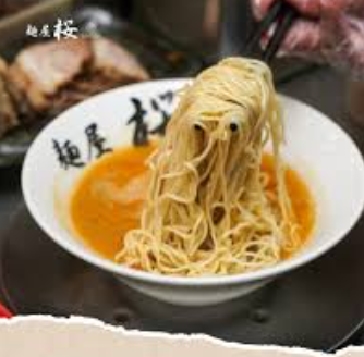 Review Ramen Tonkotsu Kuah Kental & Kaya Umami