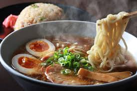 Kelezatan Ramen Otentik dengan Kuah Kaldu Kental Gurih