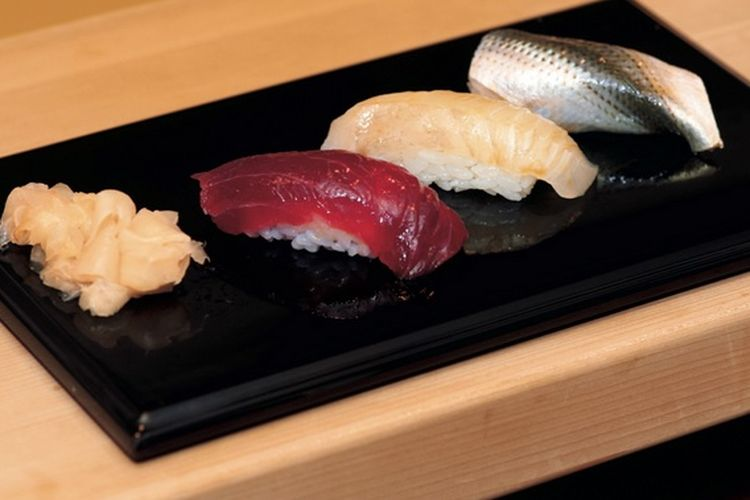 Review Sushi Jiro vs Lokal Uji Cita Rasa Omakase Mewah