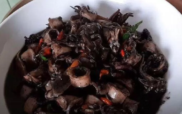review-cumi-hitam-madura-yang-kaya-rempah