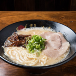 Review Ramen Hakata Rahasia Kaldu Tonkotsu yang Legendaris