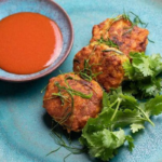 Review Makanan Tod Mun Pla Camilan Ikan Khas Thailand