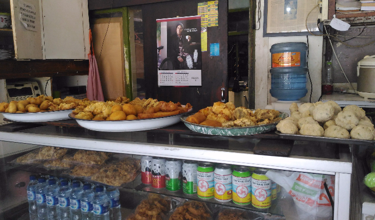 Review Makanan Pisang Goreng Simanalagi